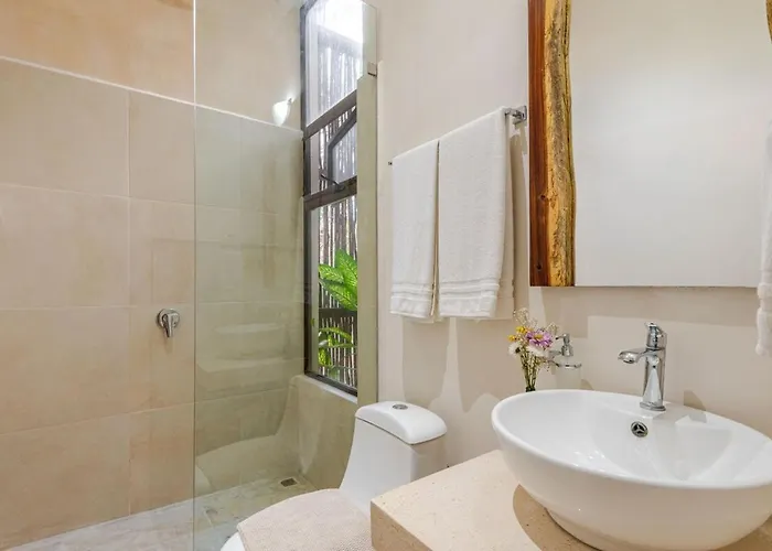 Hébergement de vacances W Private Pool Ideal For Families Y Friends
