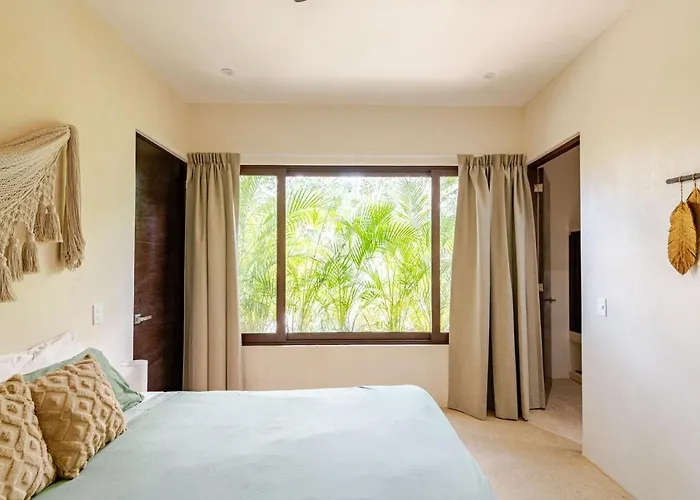W Private Pool Ideal For Families Y Friends Hébergement de vacances *