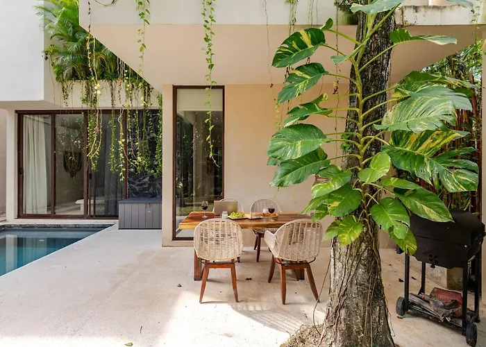 W Private Pool Ideal For Families Y Friends