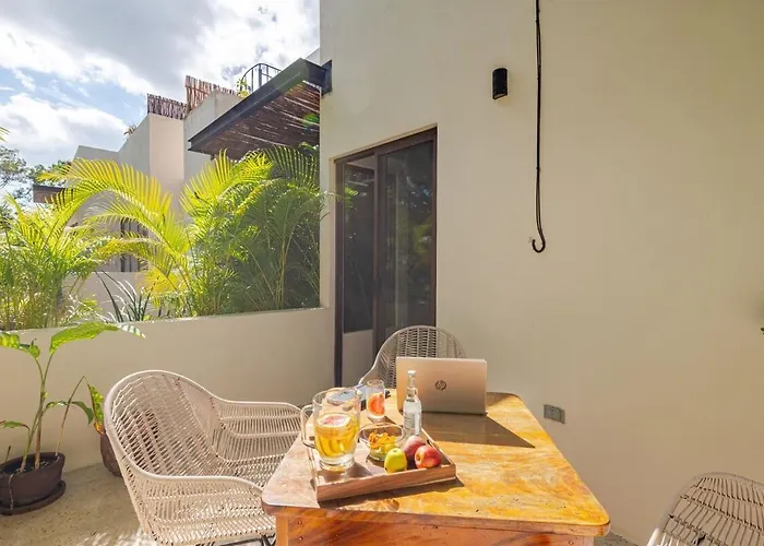 W Private Pool Ideal For Families Y Friends Hébergement de vacances