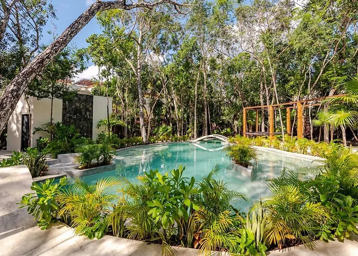 W Private Pool Ideal For Families Y Friends Hébergement de vacances *