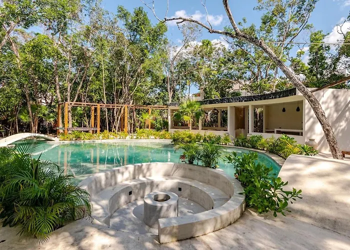 Hébergement de vacances W Private Pool Ideal For Families Y Friends
