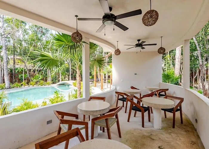 W Private Pool Ideal For Families Y Friends Hébergement de vacances *